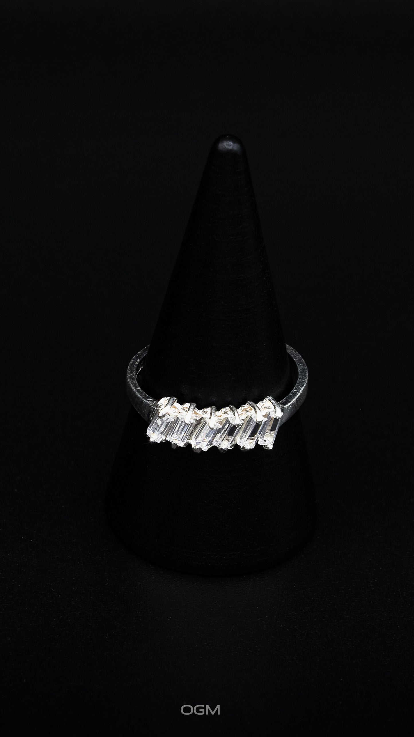 R-11 | SIZE 7.5 | STERLING SILVER 925