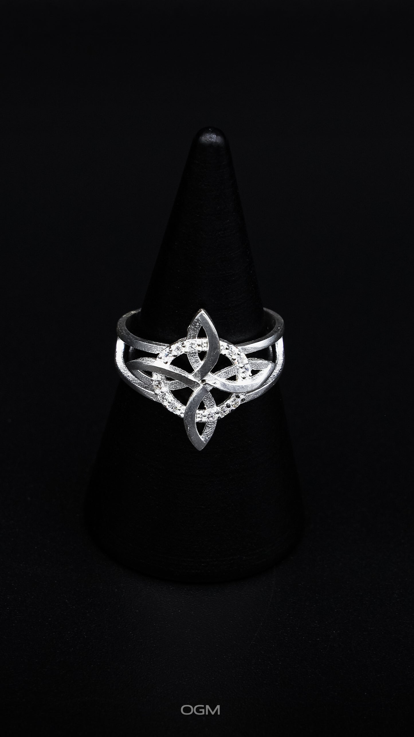 R-12 | SIZE 6 | STERLING SILVER 925